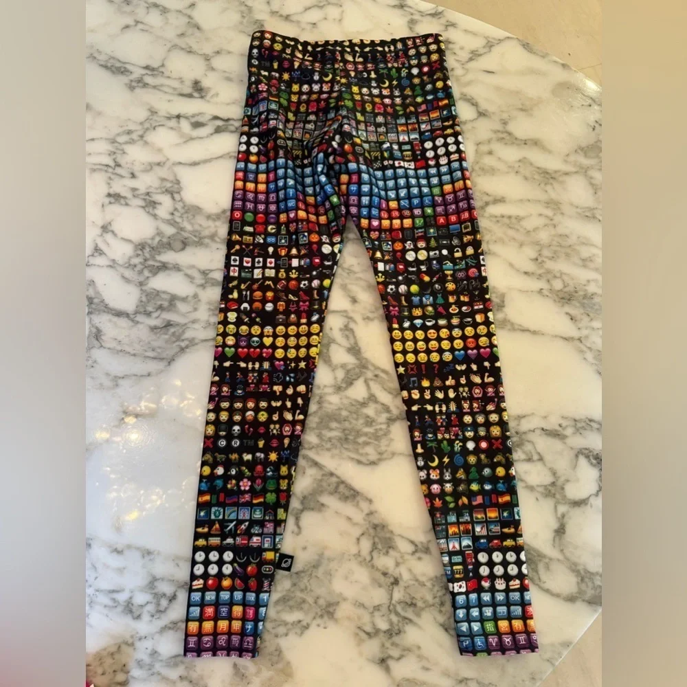 NWT Terez Emoji Print Leggings | Girls’ Medium | Soft Stretchy Athleisure
